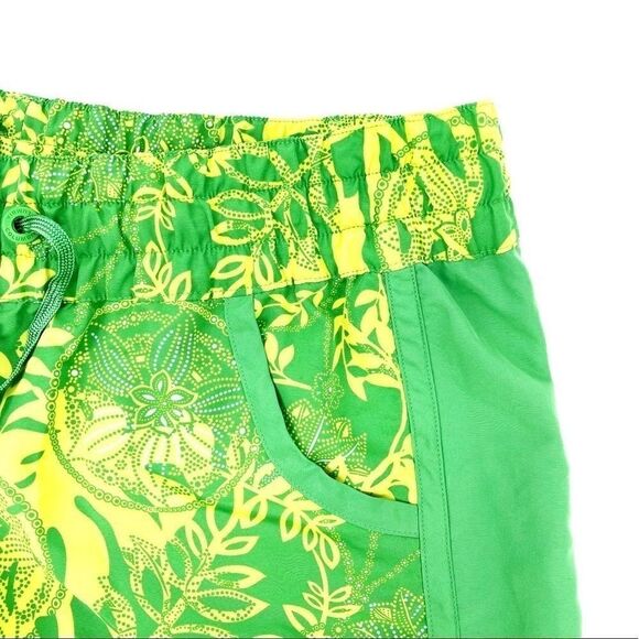 Columbia Omni-Shade shorts    - Picture 3 of 5